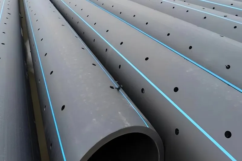 مقایسه لوله جدار چاه آهنی با پلی اتیلن | کدام را انتخاب کنیم؟ 2 مزایای برجسته لوله پلی اتیلن