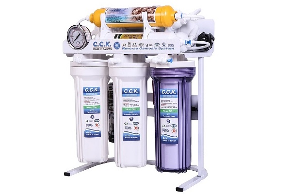 بررسی عملکرد دستگاه تصفیه آب، بررسی فرآیندها و نقش قطعات در سلامت خانواده 1 ewwq بررسی عملکرد دستگاه تصفیه آب، بررسی فرآیندها و نقش قطعات در سلامت خانواده